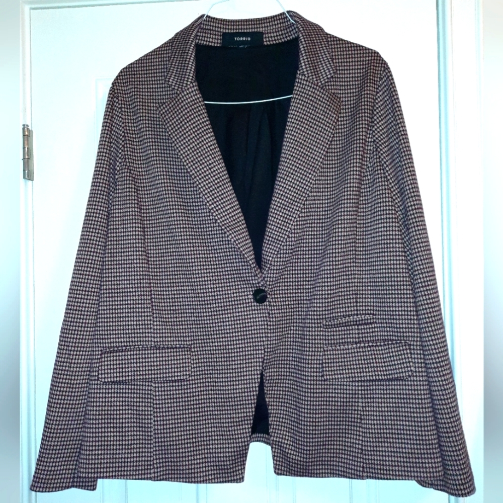 NWOT Torrid Houndstooth Blazer